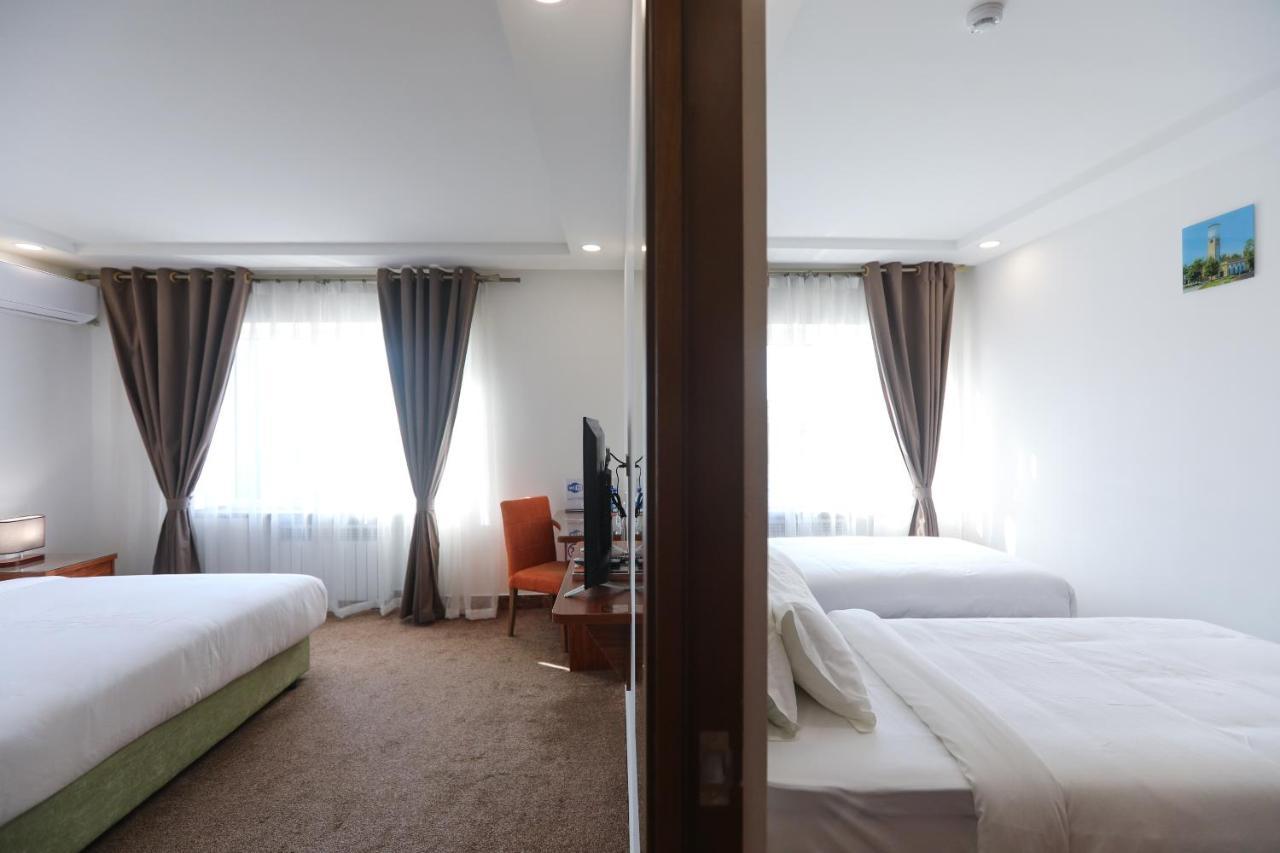 Sunrise Hotel Taškent Exteriér fotografie